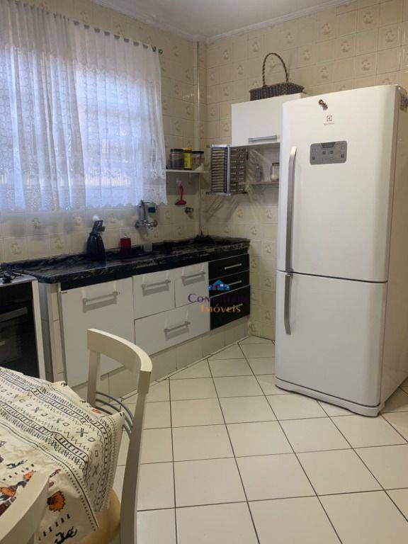 Apartamento à venda com 2 quartos, 75m² - Foto 10