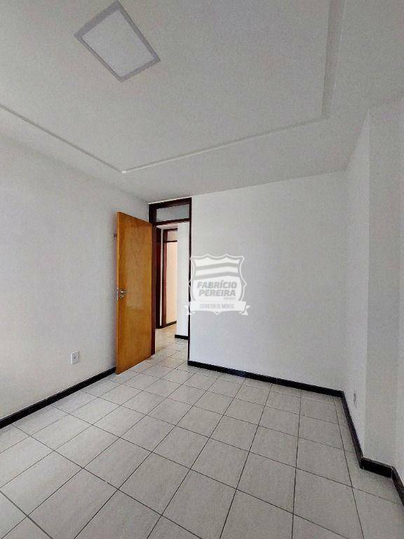 Apartamento à venda com 3 quartos, 110m² - Foto 19