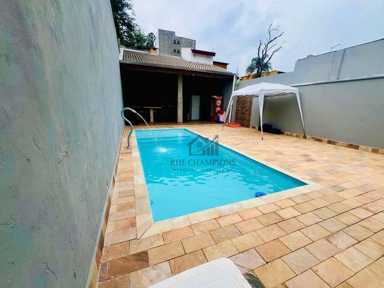 Chácara, 3 quartos, 453 m² - Foto 2