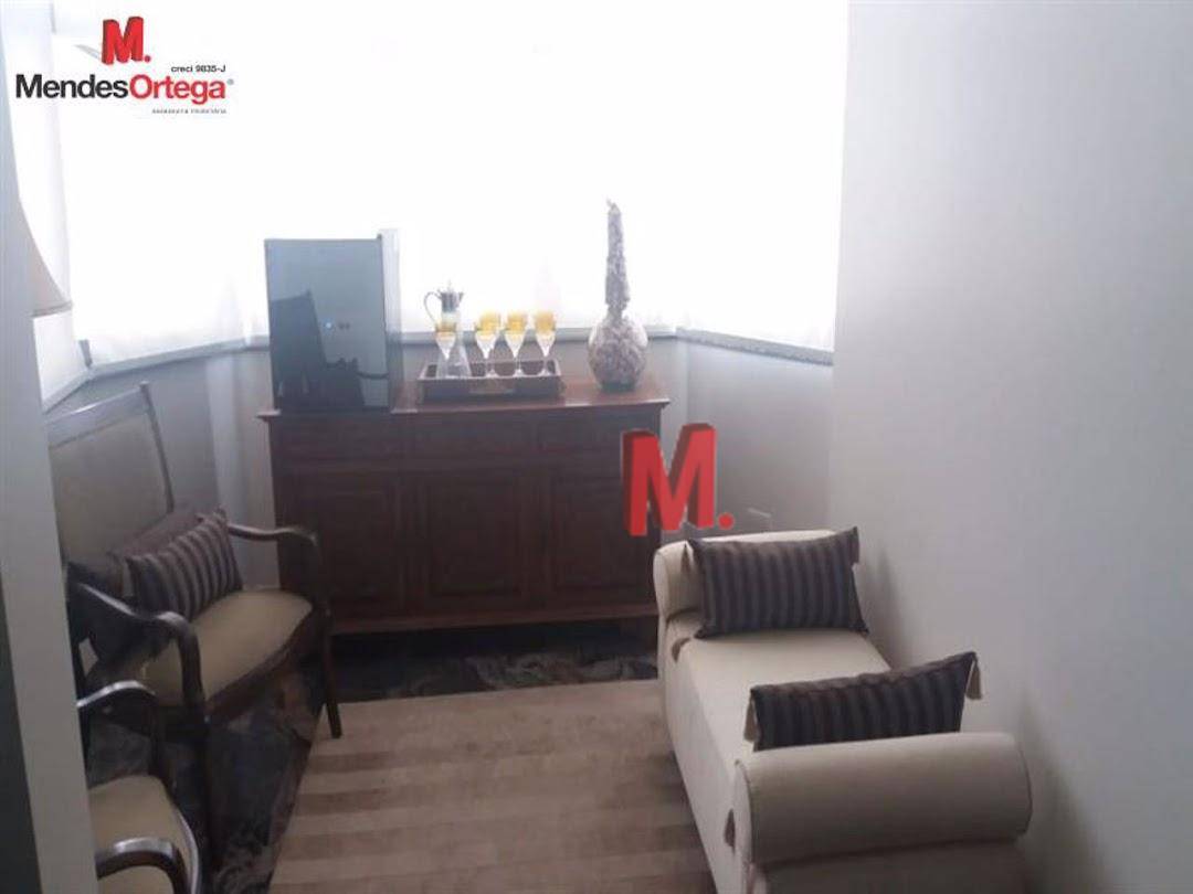 Apartamento à venda com 4 quartos, 212m² - Foto 3