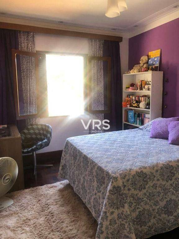 Casa à venda com 4 quartos, 124m² - Foto 18