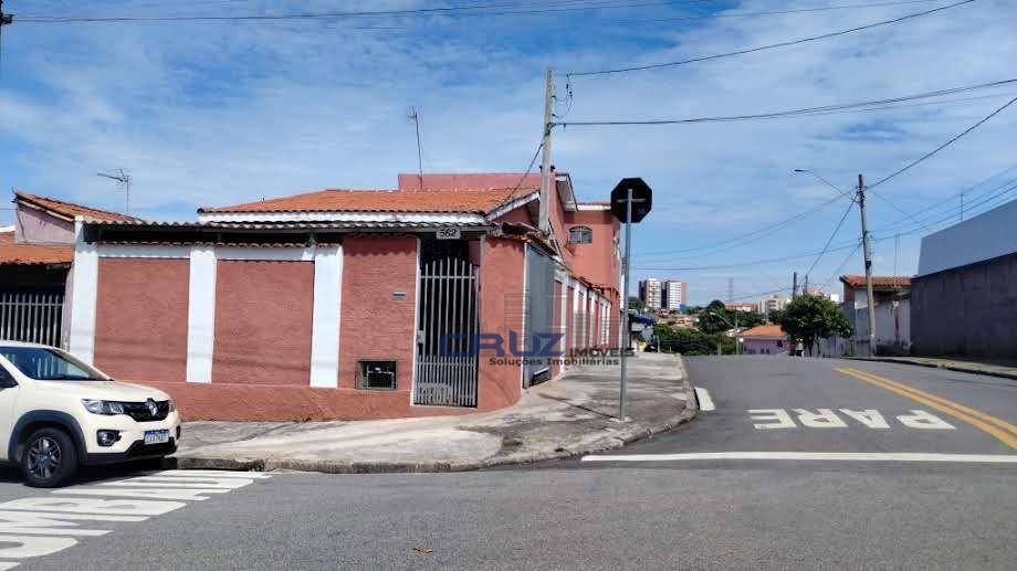 Casa à venda com 2 quartos, 200m² - Foto 7