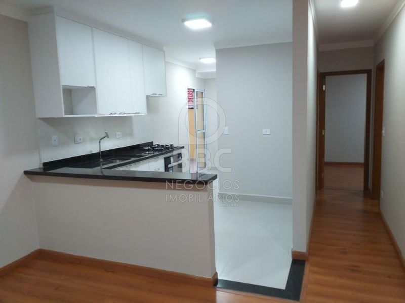 Apartamento à venda com 2 quartos, 69m² - Foto 5