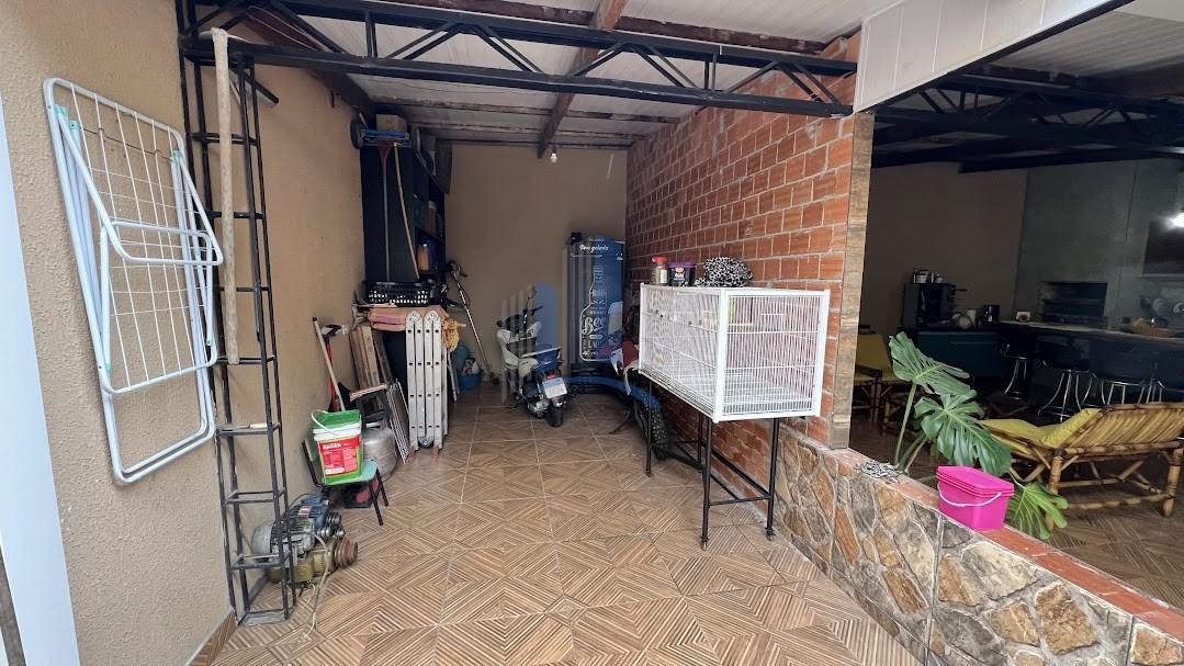 Sobrado à venda com 3 quartos, 220m² - Foto 21