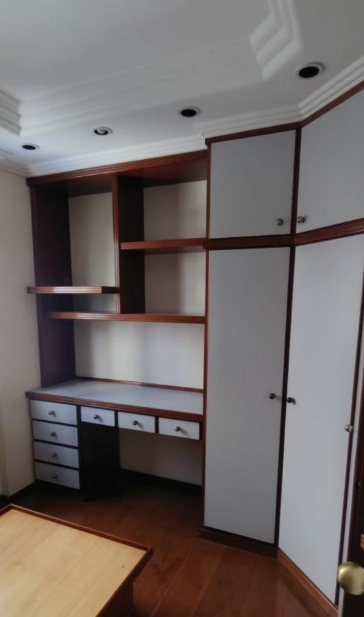 Apartamento para alugar com 3 quartos, 85m² - Foto 8