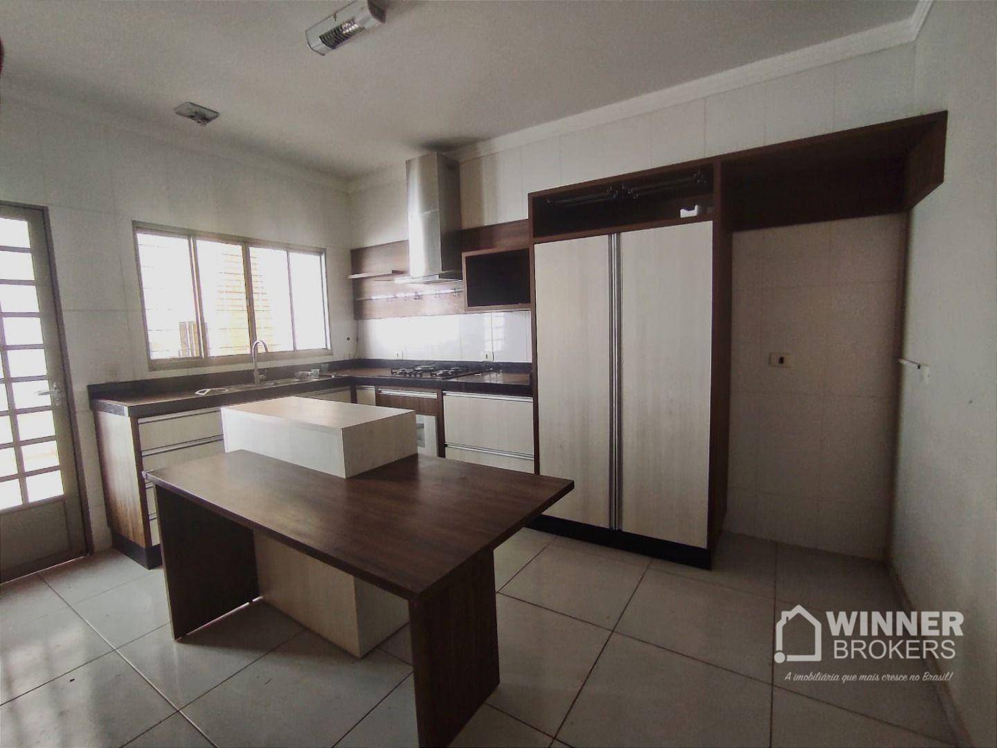 Casa à venda com 3 quartos, 101m² - Foto 12