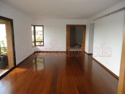 Apartamento para alugar com 2 quartos, 234m² - Foto 1