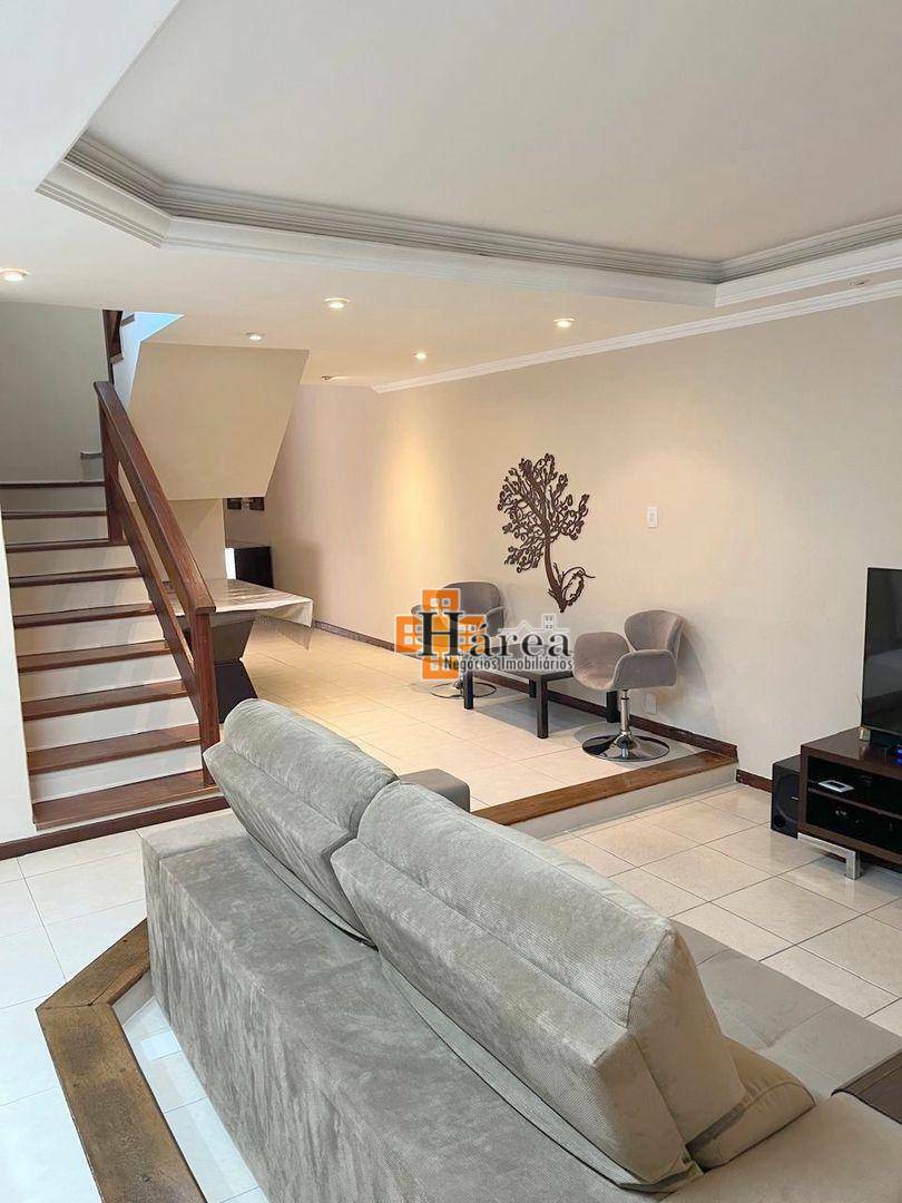Sobrado à venda com 3 quartos, 200m² - Foto 2