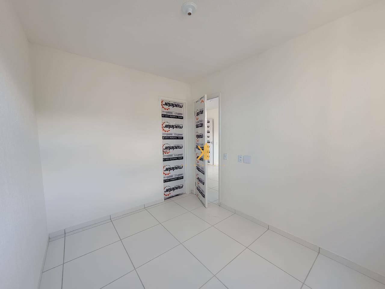 Apartamento à venda com 2 quartos, 45m² - Foto 13