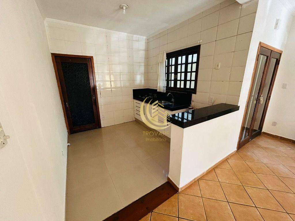 Sobrado à venda com 3 quartos, 130m² - Foto 4