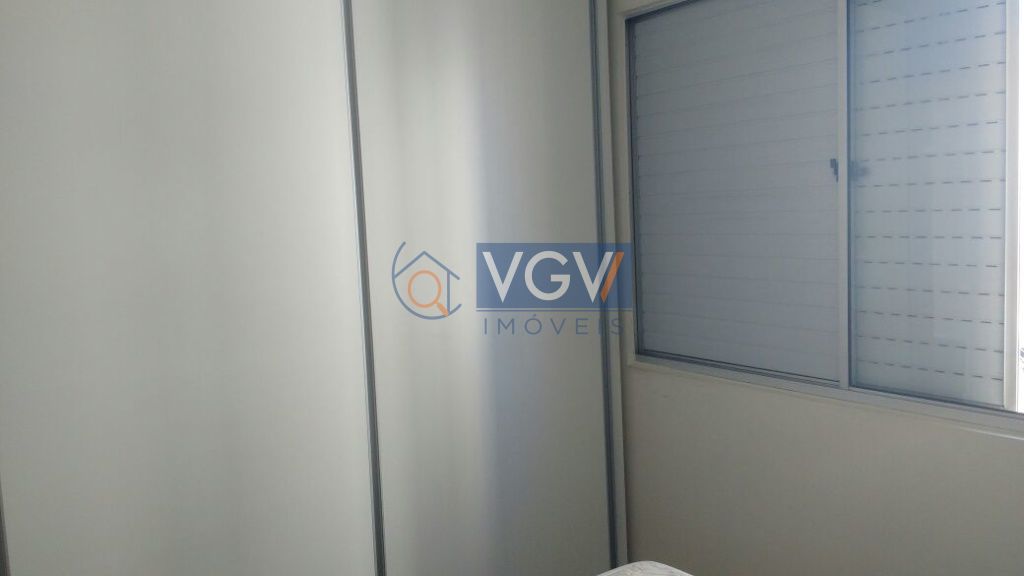 Apartamento à venda com 2 quartos, 60m² - Foto 7