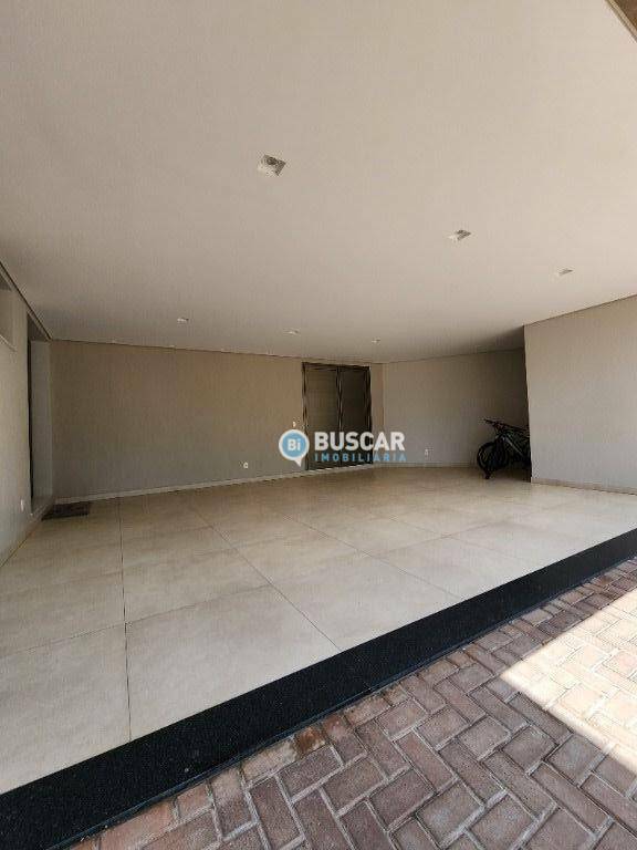 Casa de Condomínio à venda com 4 quartos, 470m² - Foto 3