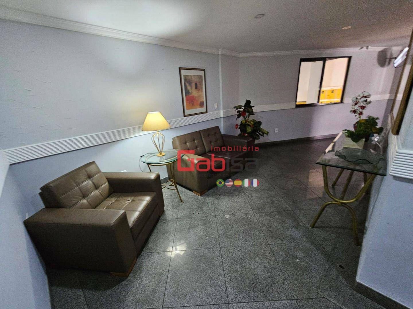 Apartamento à venda com 2 quartos, 80m² - Foto 4