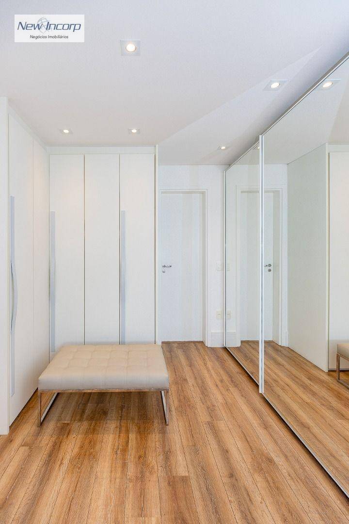 Apartamento à venda com 3 quartos, 204m² - Foto 22