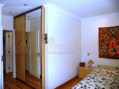 Apartamento à venda com 3 quartos, 240m² - Foto 19