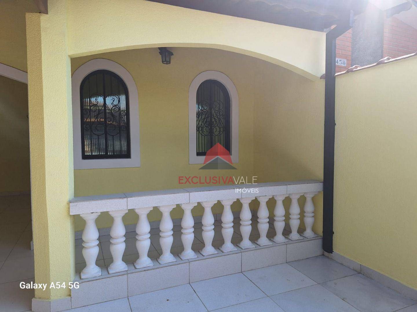 Casa à venda com 3 quartos, 94m² - Foto 3