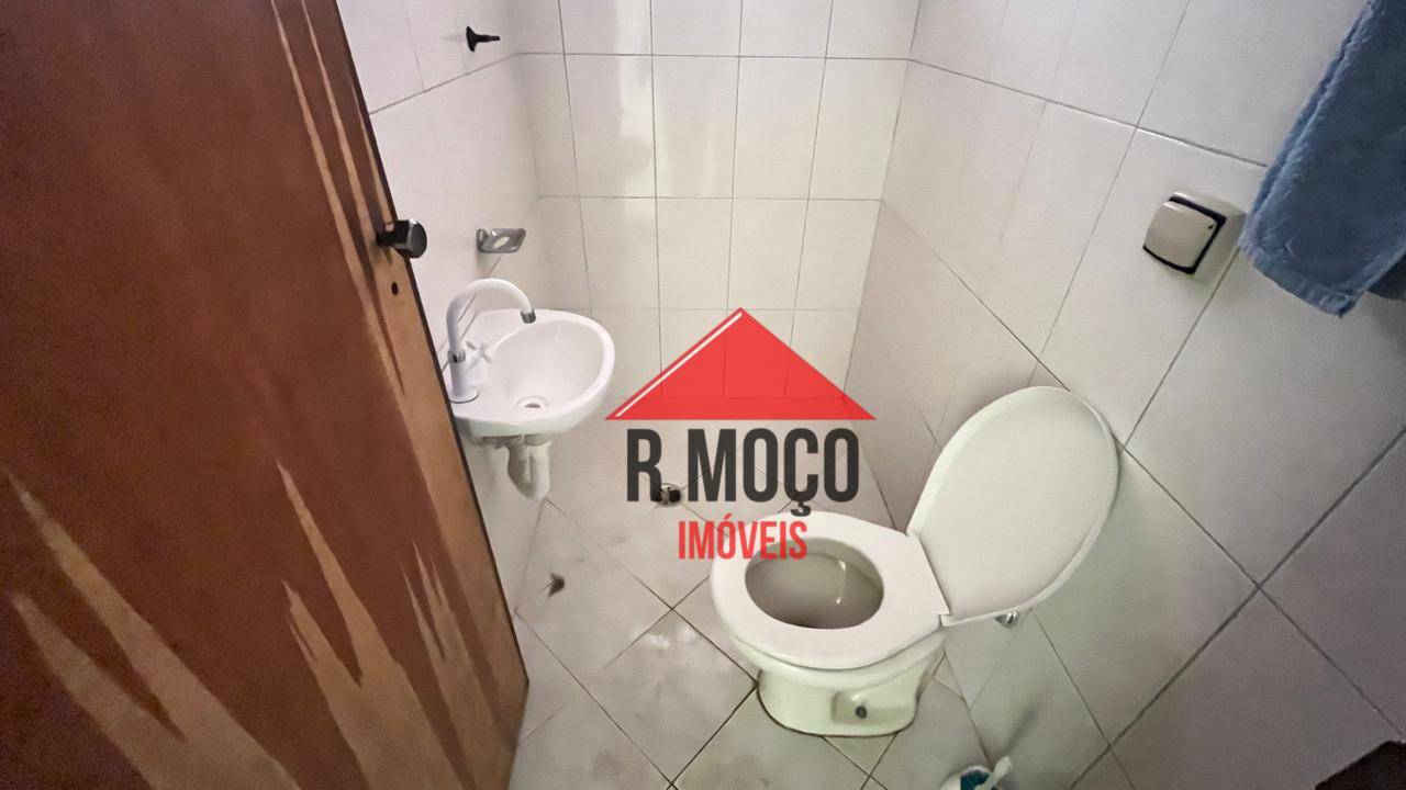 Sobrado para alugar com 3 quartos, 180m² - Foto 5