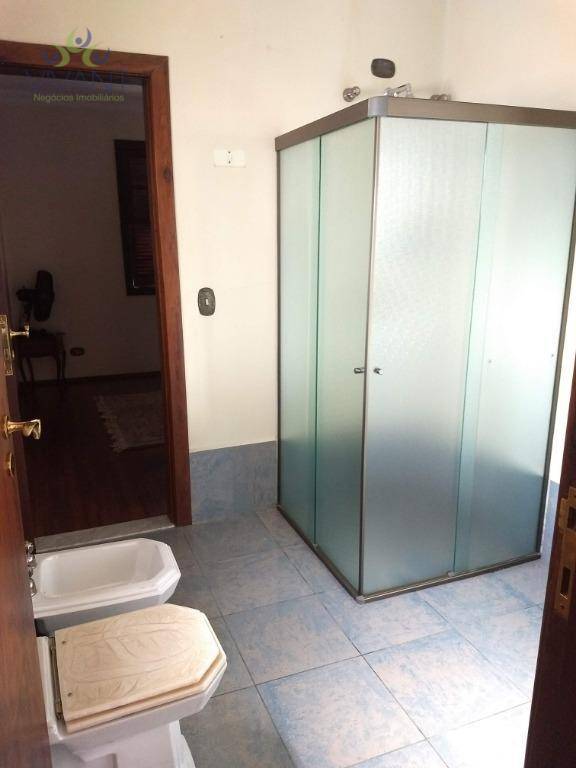 Sobrado para alugar com 3 quartos, 327m² - Foto 23