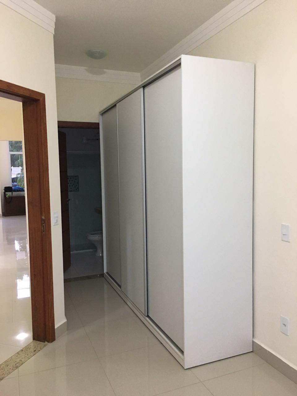 Casa para alugar com 3 quartos, 90m² - Foto 3