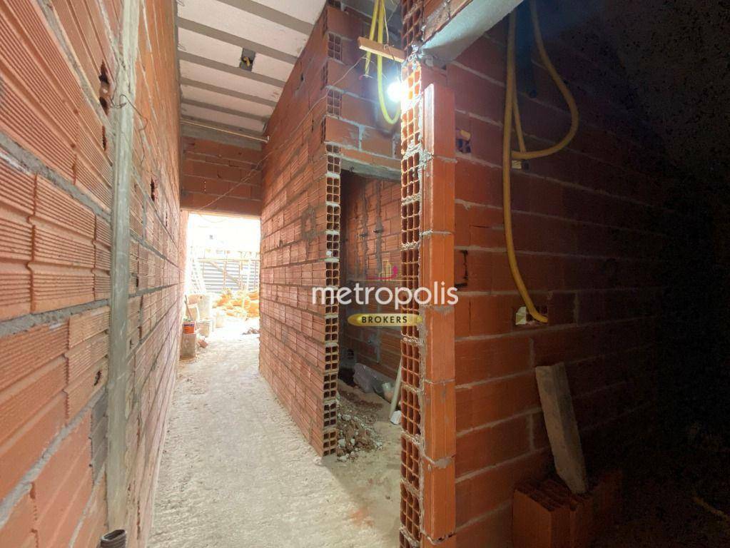 Sobrado à venda com 3 quartos, 234m² - Foto 12