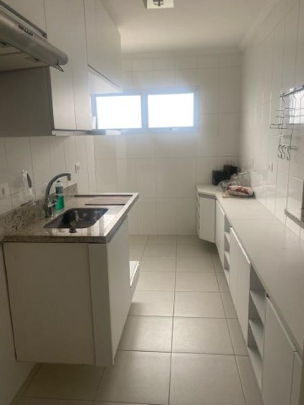 Sobrado à venda com 4 quartos, 240m² - Foto 7