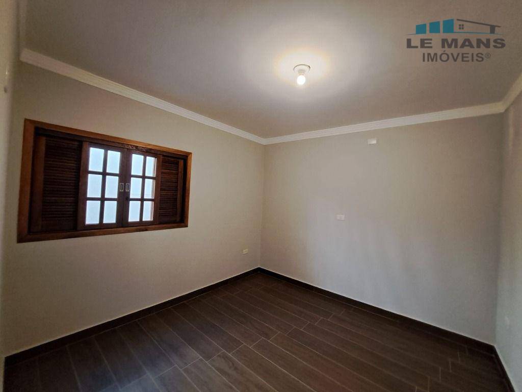 Casa à venda com 2 quartos, 75m² - Foto 14