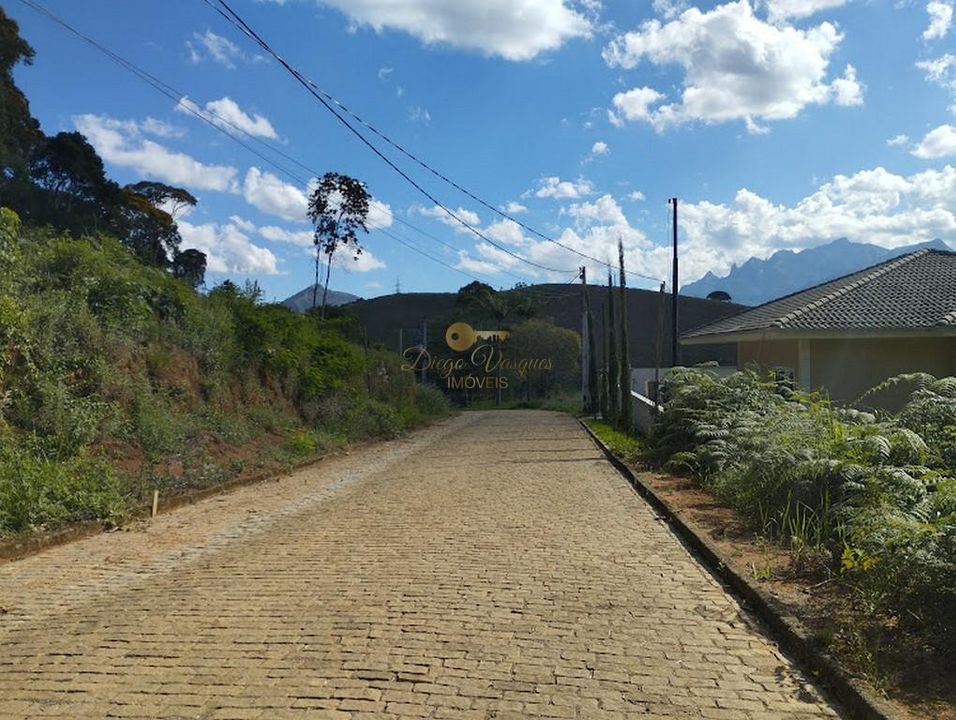 Terreno à venda, 600m² - Foto 1