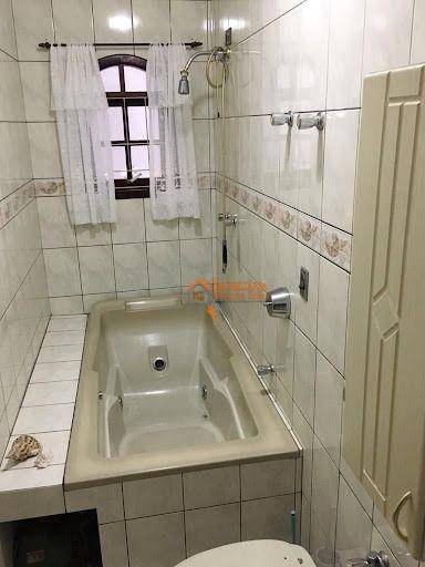 Sobrado à venda com 3 quartos, 300m² - Foto 18