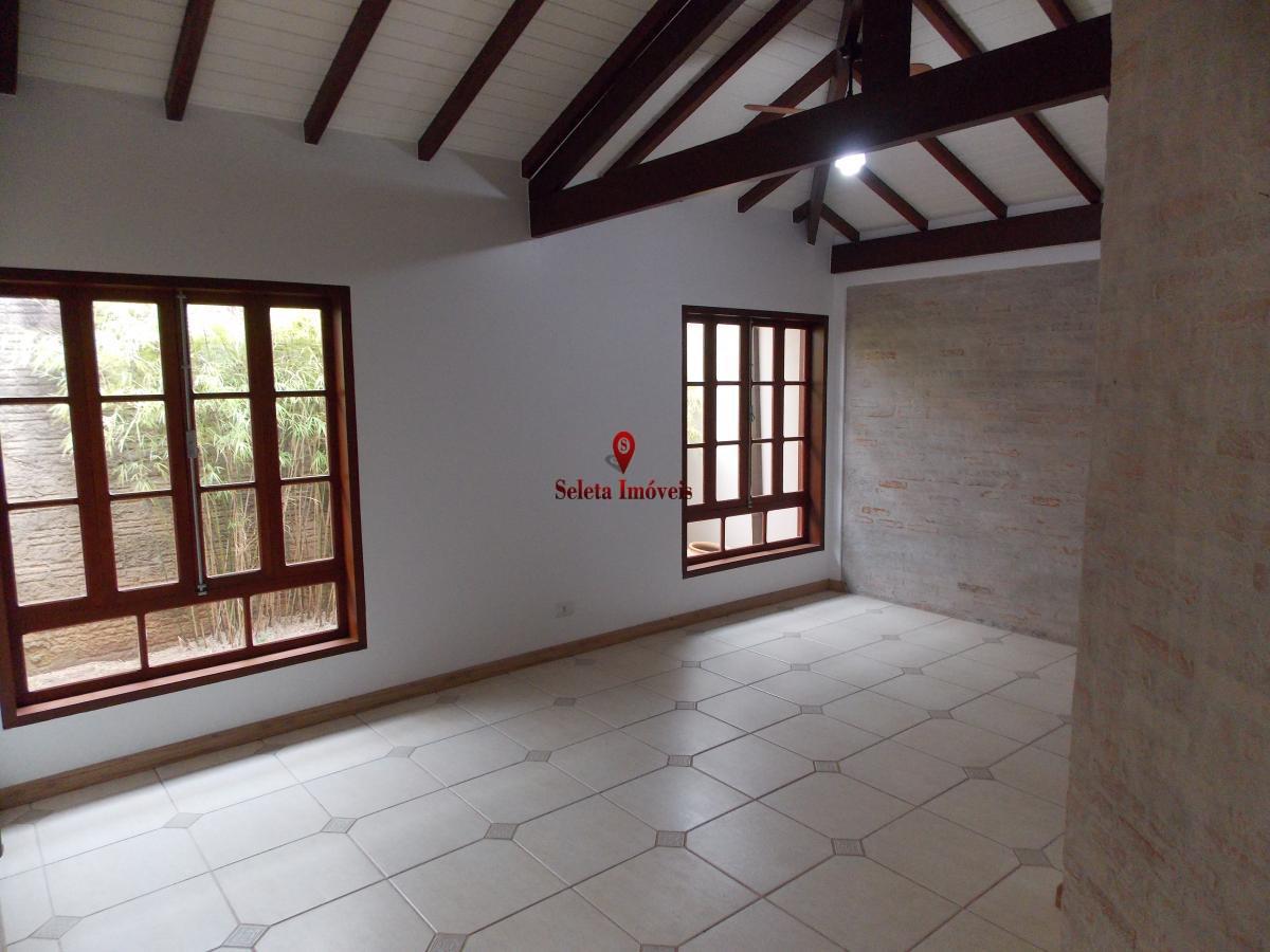 Casa à venda com 3 quartos, 297m² - Foto 19