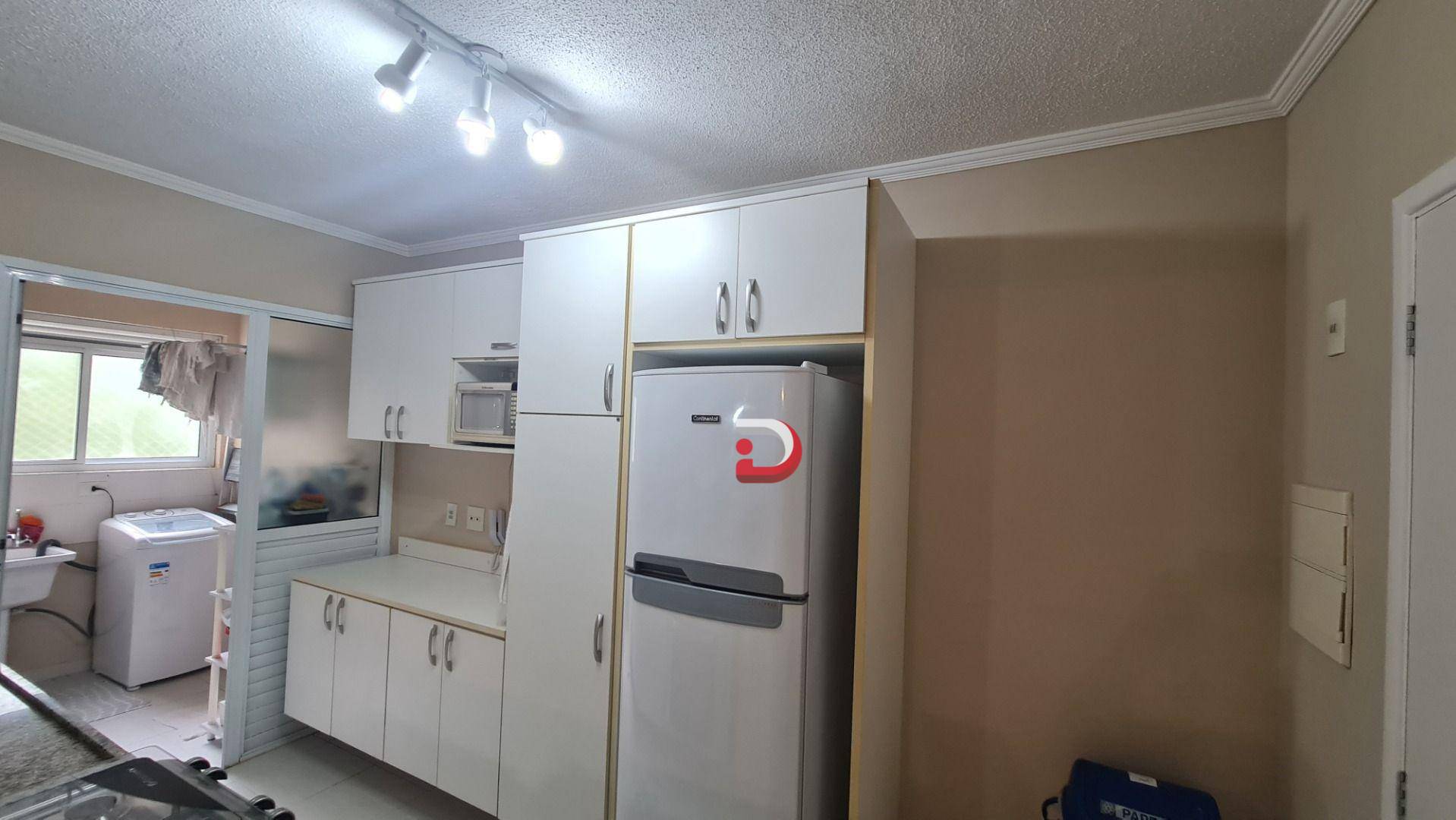 Apartamento à venda com 3 quartos, 96m² - Foto 8