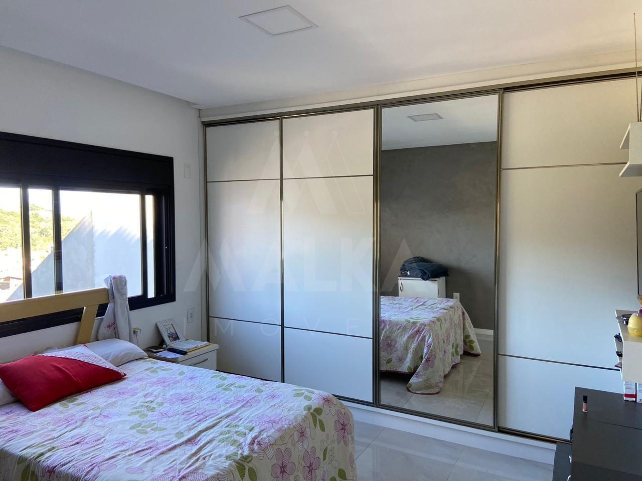 Casa para alugar com 4 quartos, 270m² - Foto 39