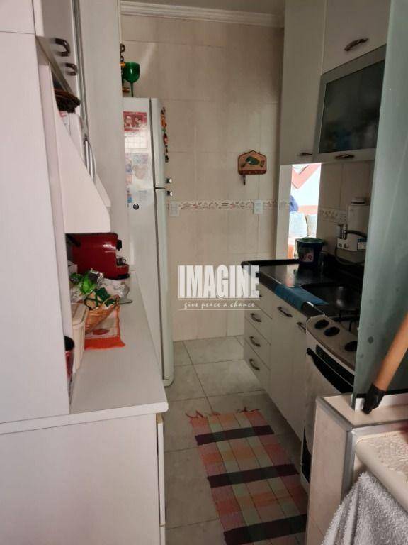 Apartamento à venda com 2 quartos, 50m² - Foto 10