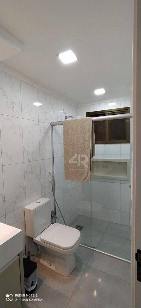 Apartamento à venda com 3 quartos, 204m² - Foto 11