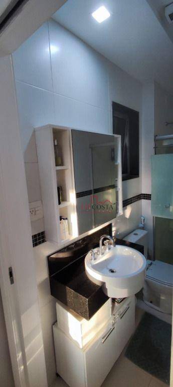 Apartamento à venda com 2 quartos, 87m² - Foto 15