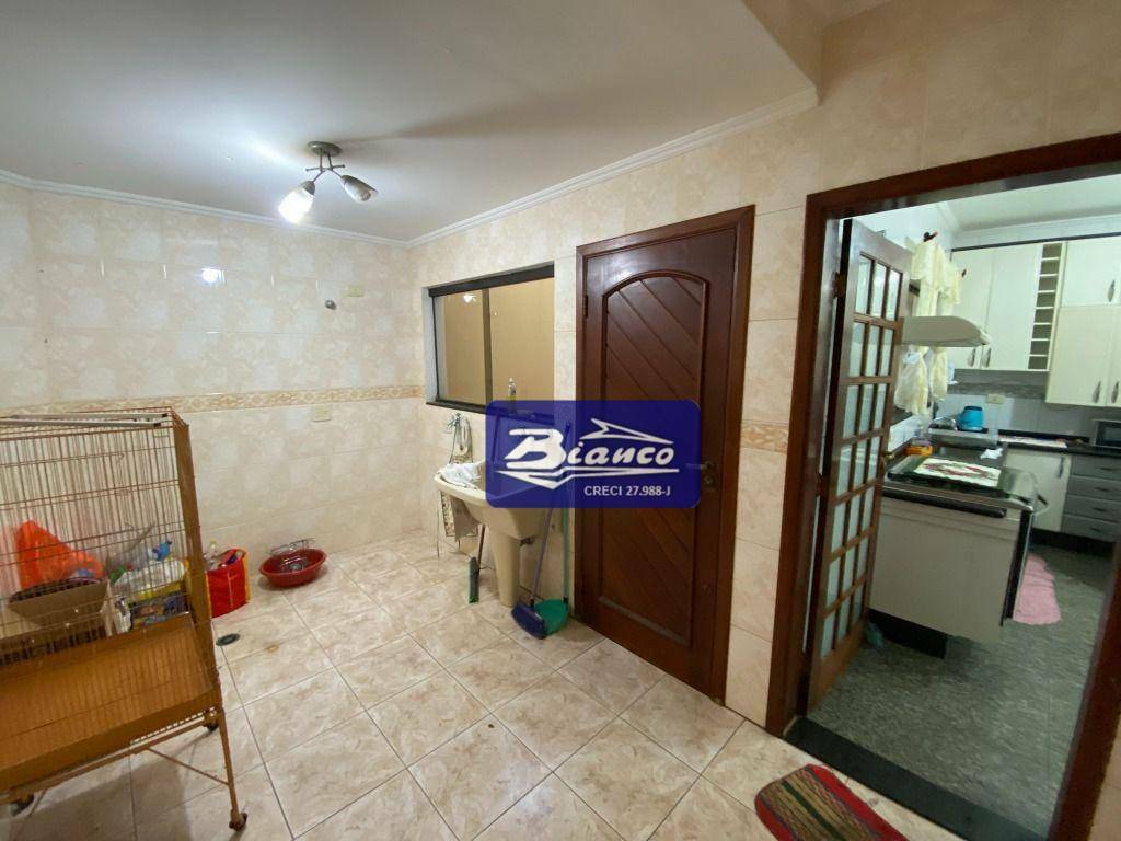 Sobrado à venda com 4 quartos, 403m² - Foto 43