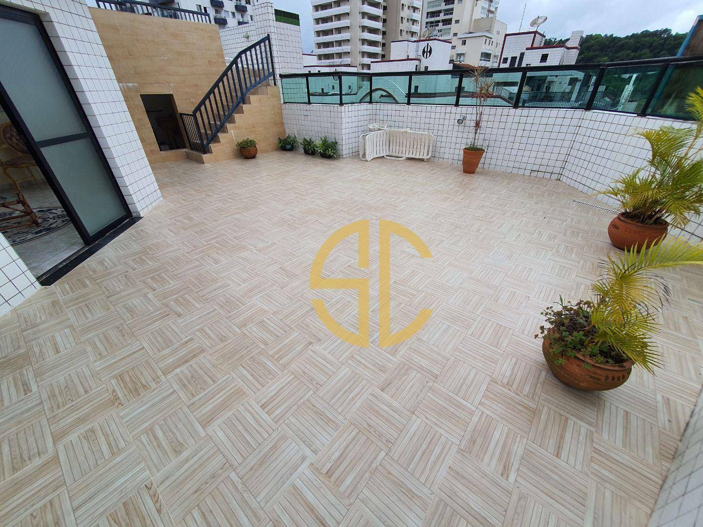 Cobertura à venda com 4 quartos, 230m² - Foto 1