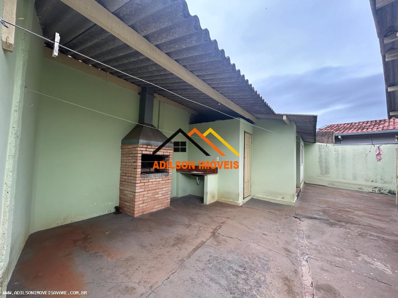 Casa à venda com 3 quartos, 252m² - Foto 11