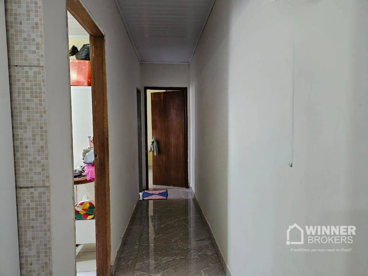 Casa à venda com 4 quartos, 110m² - Foto 17