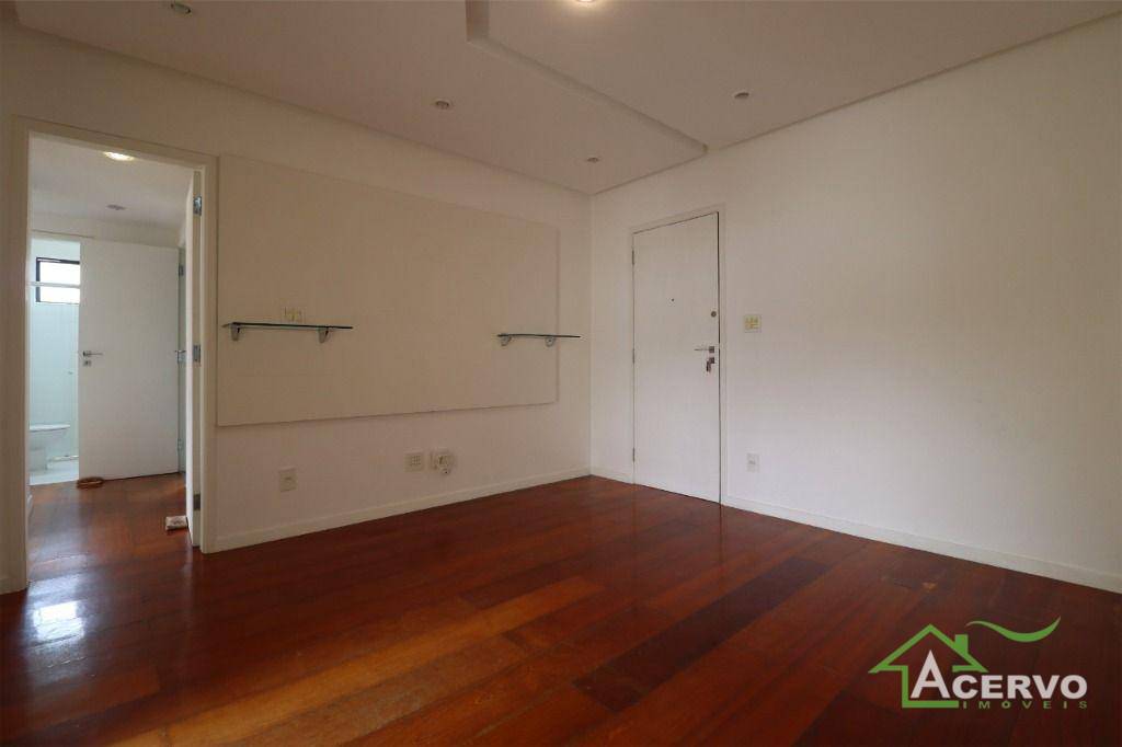 Apartamento à venda com 2 quartos, 97m² - Foto 3