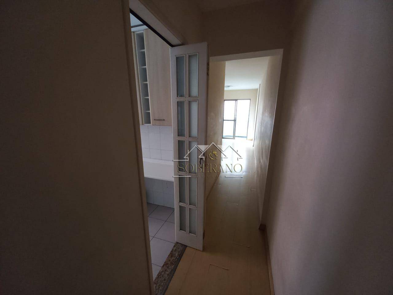 Apartamento à venda com 2 quartos, 64m² - Foto 5