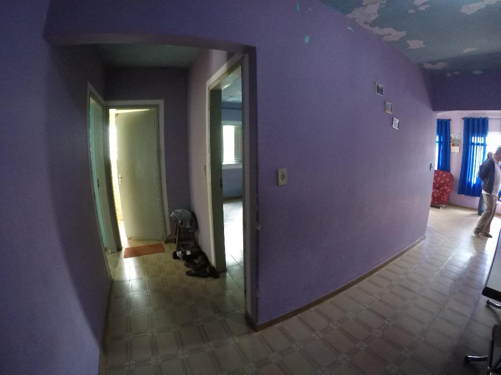 Casa à venda com 2 quartos, 140m² - Foto 7