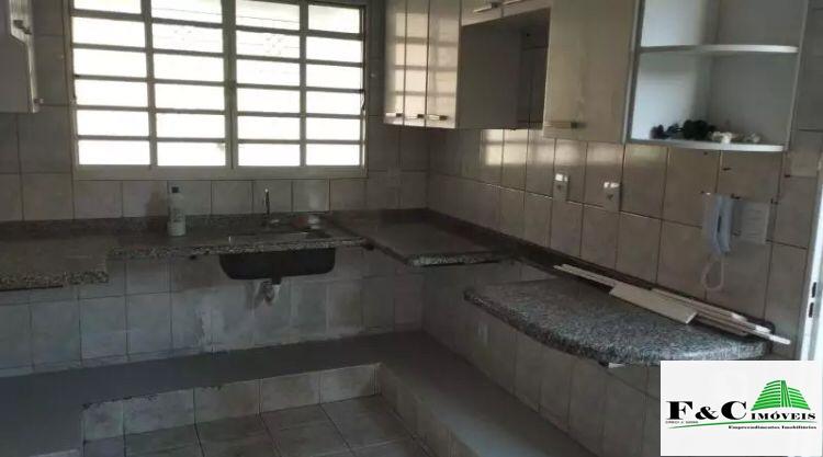 Casa de Condomínio à venda com 2 quartos, 160m² - Foto 4