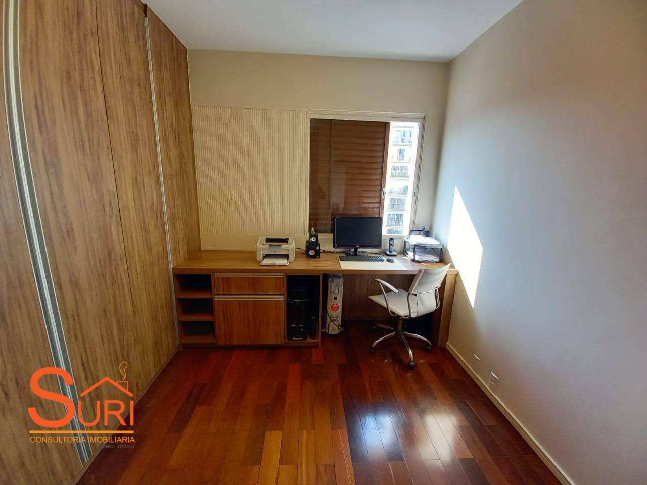 Apartamento à venda com 4 quartos, 165m² - Foto 19