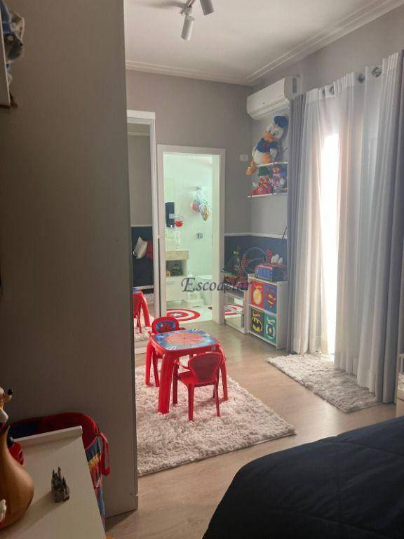 Sobrado à venda com 3 quartos, 350m² - Foto 35