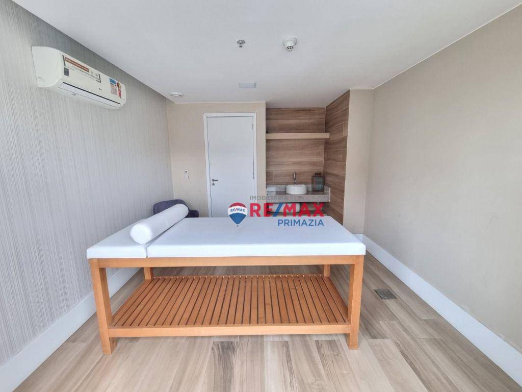 Apartamento à venda com 2 quartos, 77m² - Foto 32