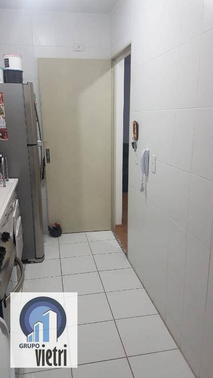 Apartamento à venda com 2 quartos, 54m² - Foto 15