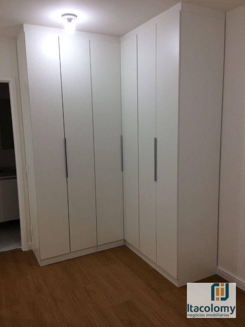 Apartamento à venda com 2 quartos, 62m² - Foto 28