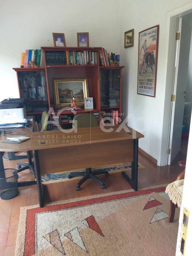Casa à venda com 4 quartos, 584m² - Foto 14