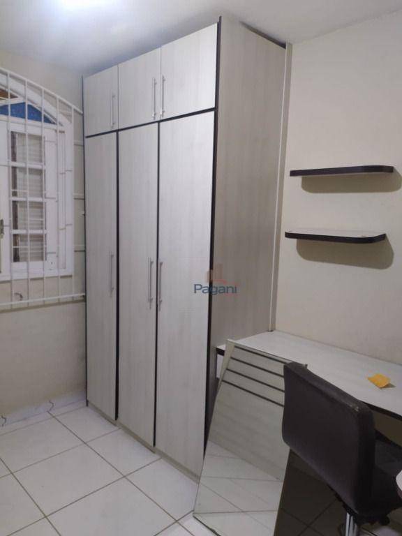 Casa para alugar com 4 quartos, 180m² - Foto 25