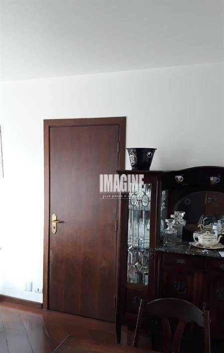 Apartamento à venda com 3 quartos, 95m² - Foto 3